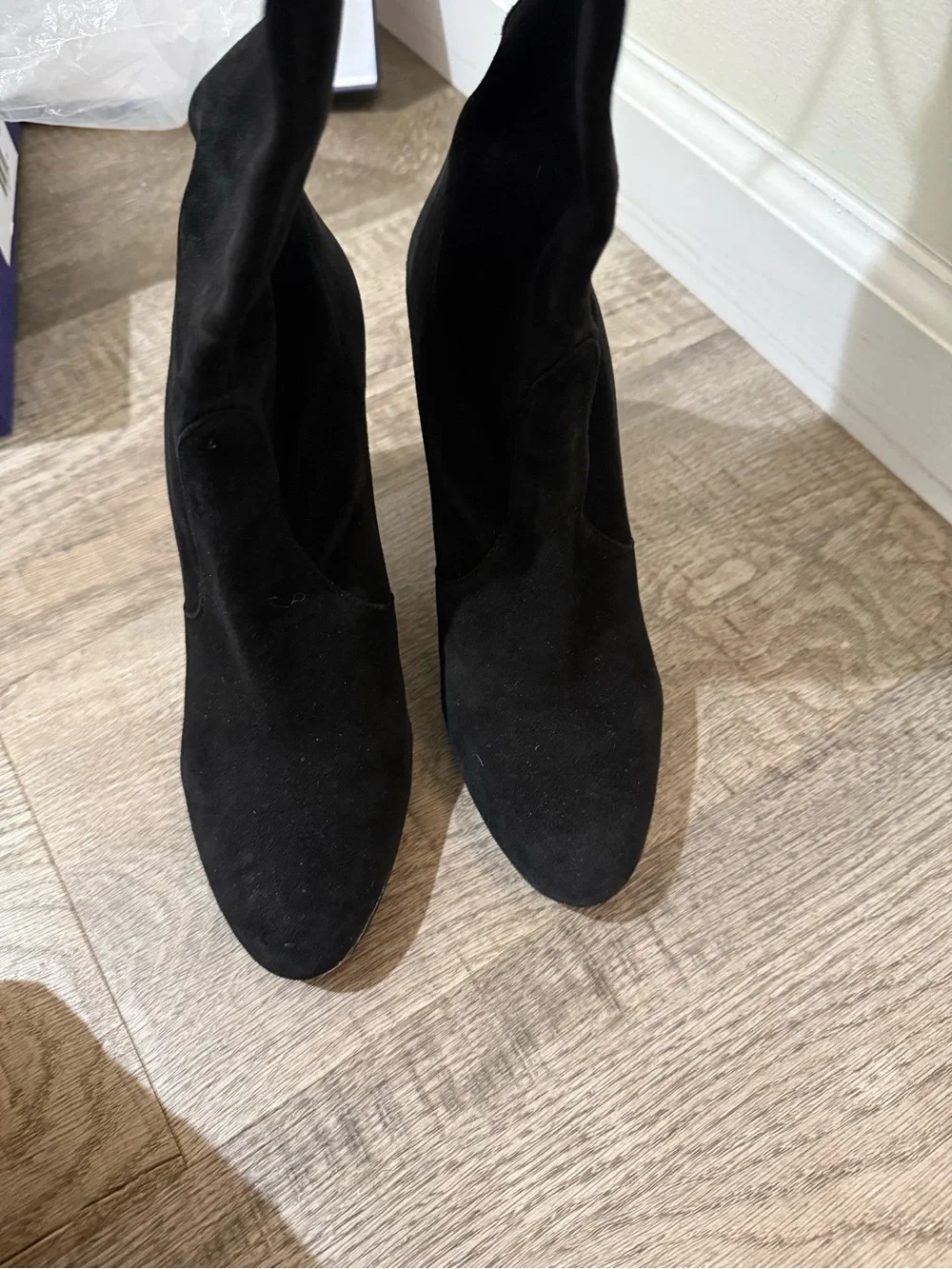 Stuart Weitzman Highland black suede boots 8.5